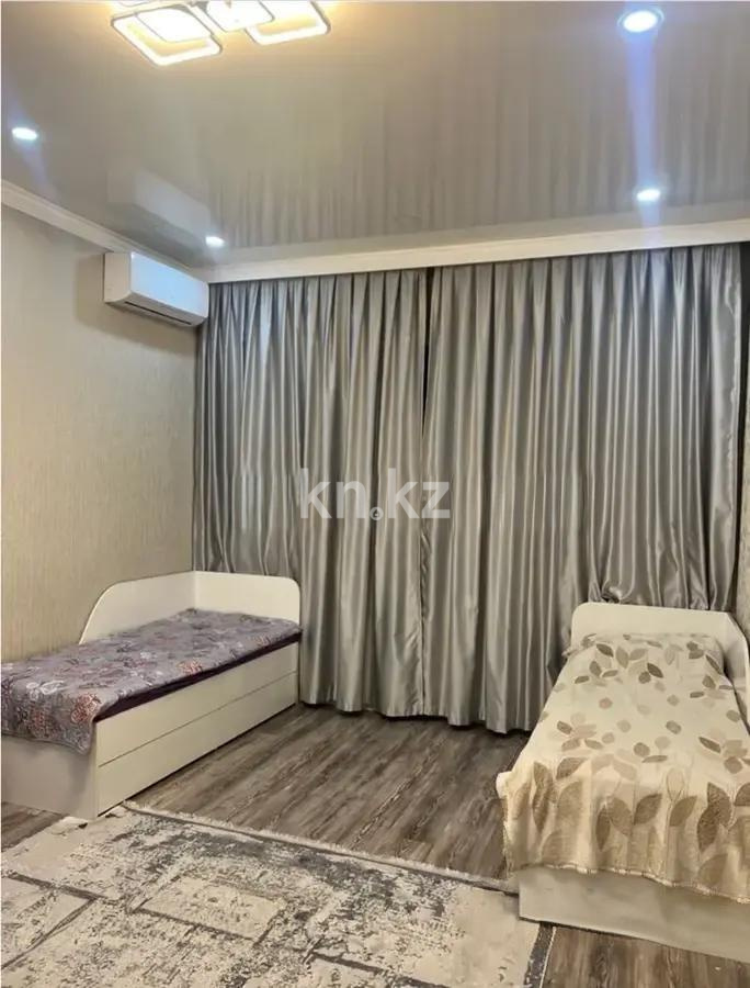 Продажа 2-комнатной квартиры, 80.8 м² в Алматы - фото 2