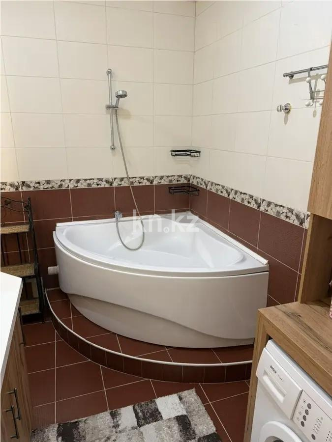 Продажа 2-комнатной квартиры, 76 м², ул. Прокофьева, дом  148 в Алматы - фото 4