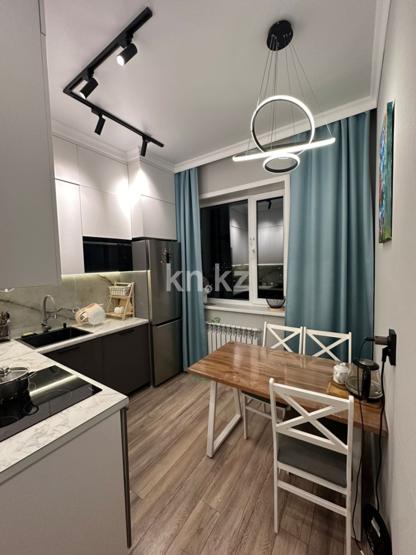 Продажа 3-комнатной квартиры, 76.8 м² в Караганде - фото 8