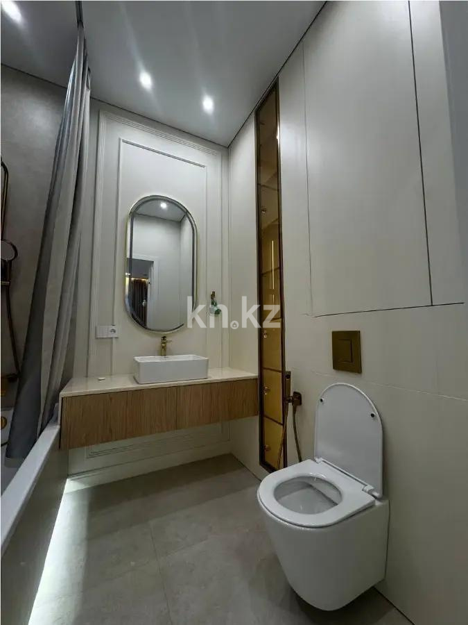 Продажа 4-комнатной квартиры, 160.6 м², ул. Кажымукана, дом  101/1 в Алматы - фото 6
