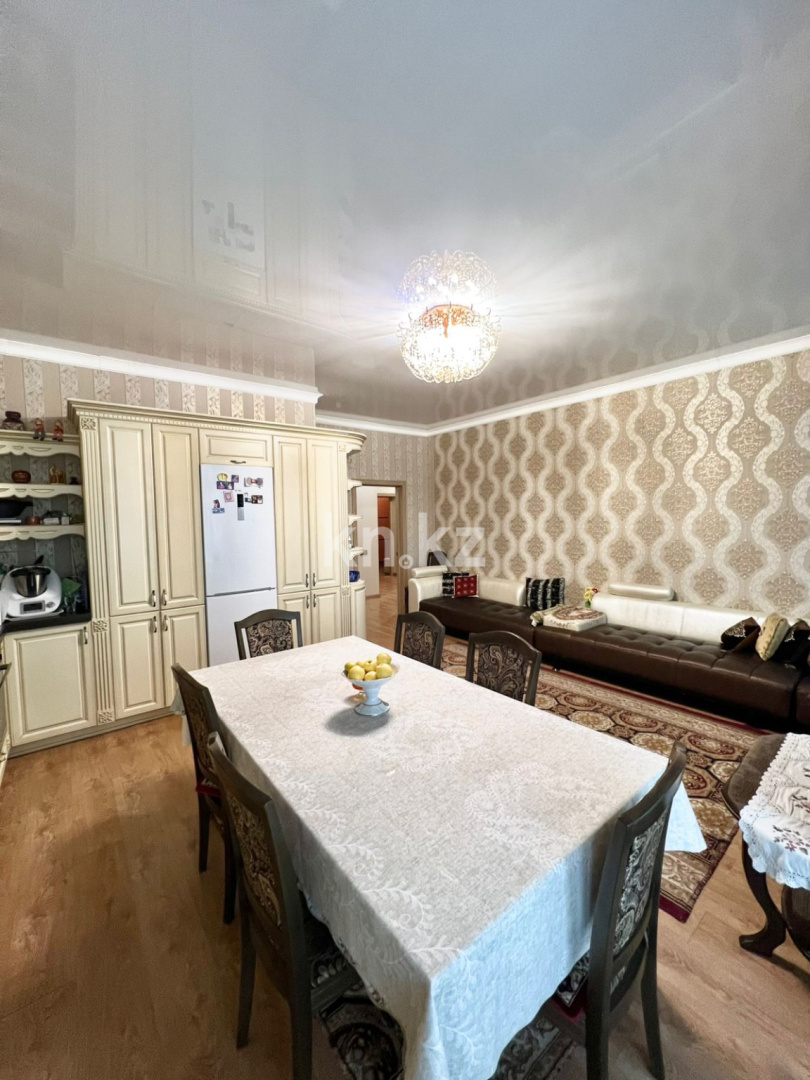 Продажа 3-комнатной квартиры, 102 м², пр. Момышулы, дом  2б - пр. Кошкарбаева в Астане - фото 2