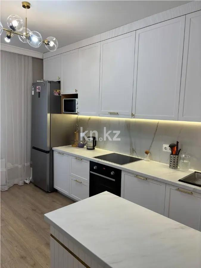 Продажа 3-комнатной квартиры, 88 м², пр. Кабанбай батыра, дом  38/1 в Астане - фото 2