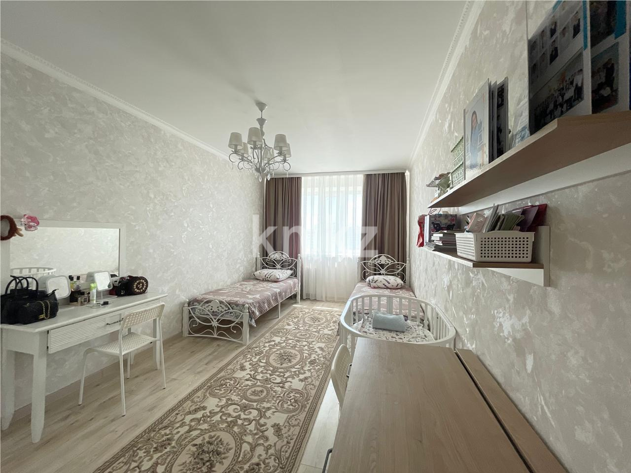Продажа 4-комнатной квартиры, 125 м², ул. Айтматова в Астане - фото 3
