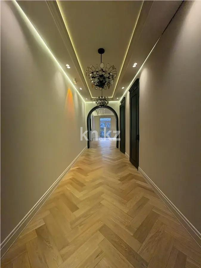 Продажа 4-комнатной квартиры, 255.7 м², ул. Тулебаева, дом  95/1 в Алматы - фото 10