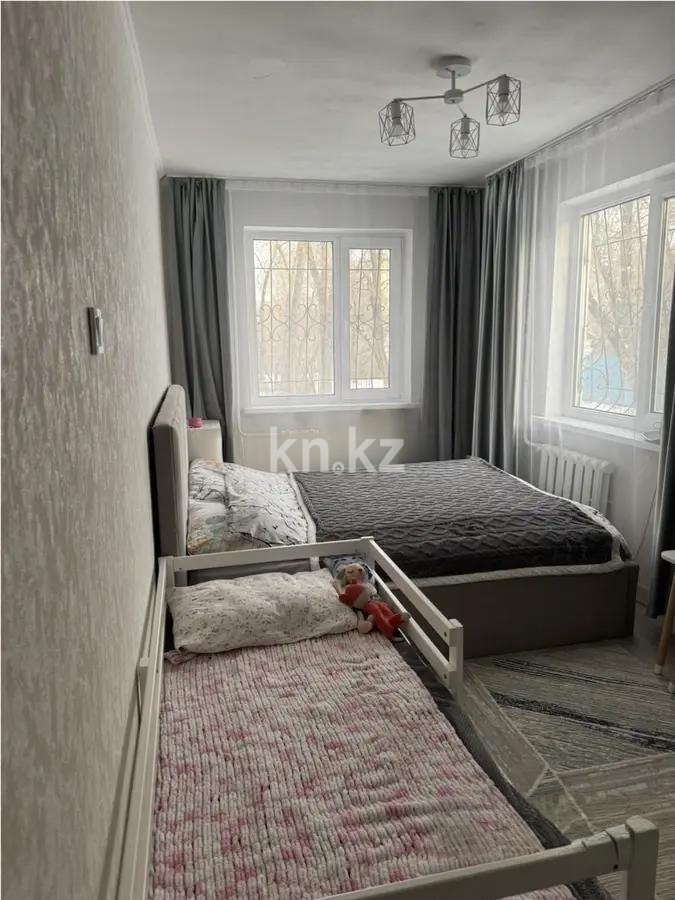 Продажа 2-комнатной квартиры, 46 м², 1 мкр., дом  26 в Алматы - фото 2