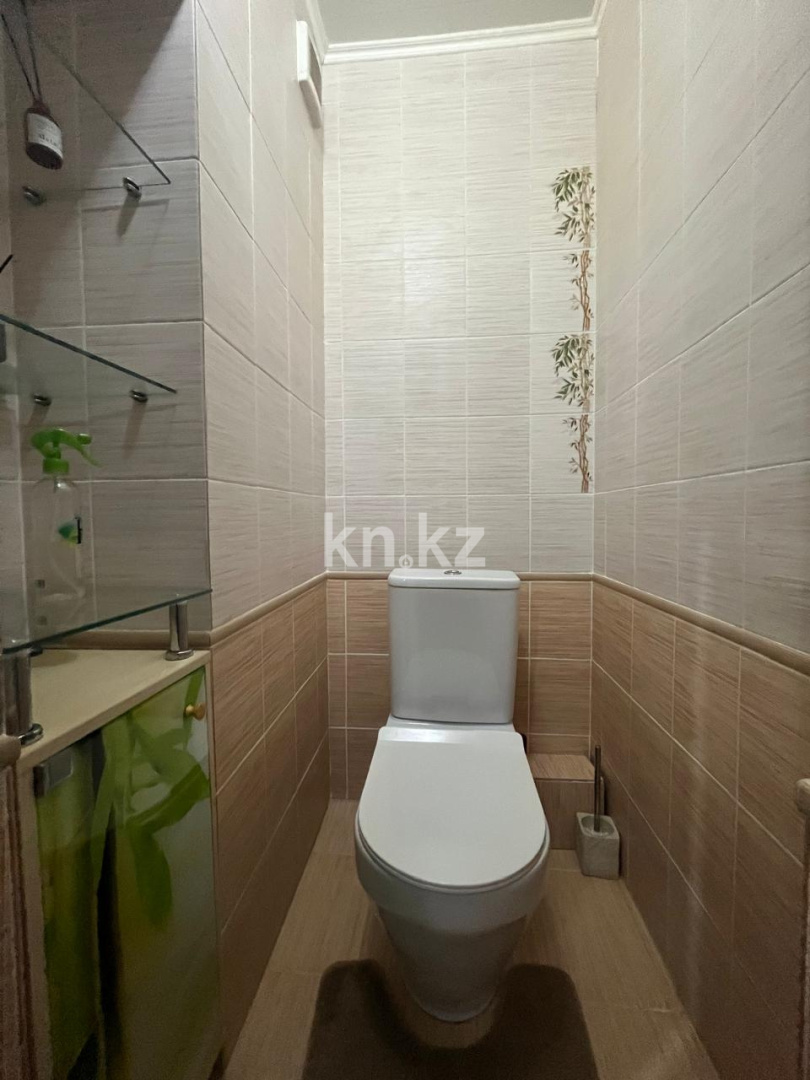 Продажа 3-комнатной квартиры, 64 м², Степной-1, дом  4/36 в Караганде - фото 14