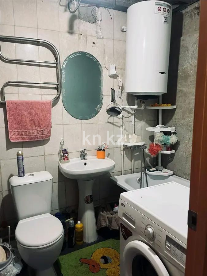 Продажа 4-комнатной квартиры, 76 м², мкр-н 14, дом  31 в Караганде - фото 7