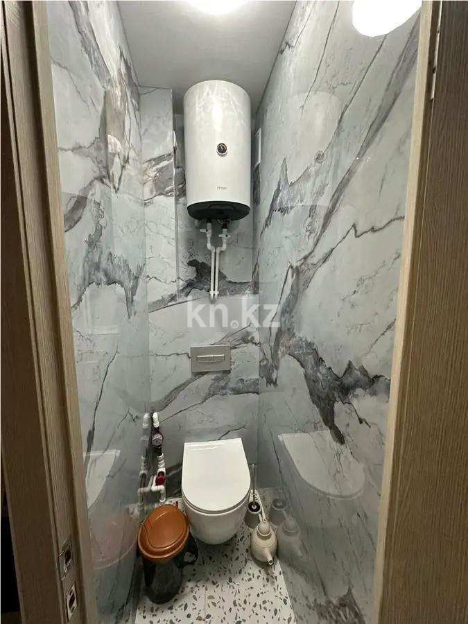 Продажа 3-комнатной квартиры, 66 м², мкр-н Восток-2, дом  14 в Караганде - фото 6