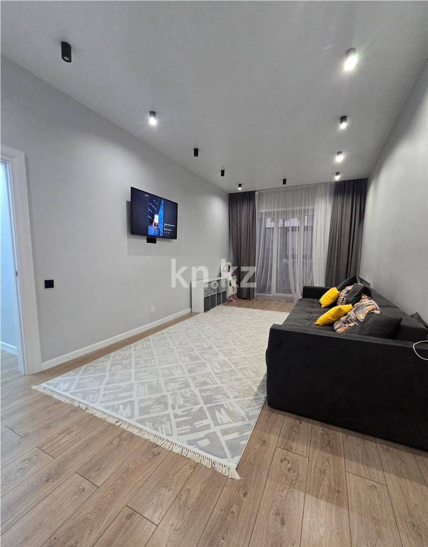 Продажа 2-комнатной квартиры, 68 м² в Караганде
