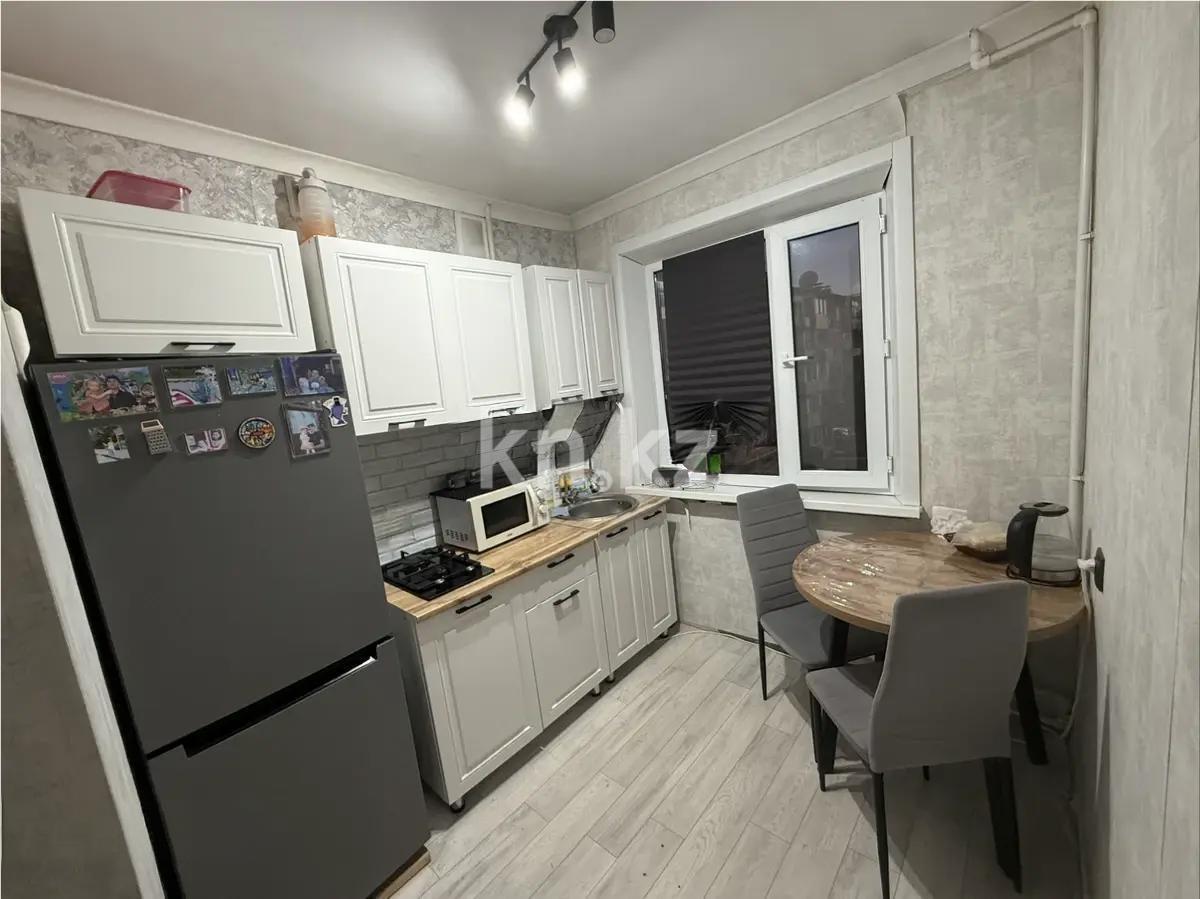 Продажа 2-комнатной квартиры, 45 м², мкр-н 11а, дом  10 в Караганде - фото 3
