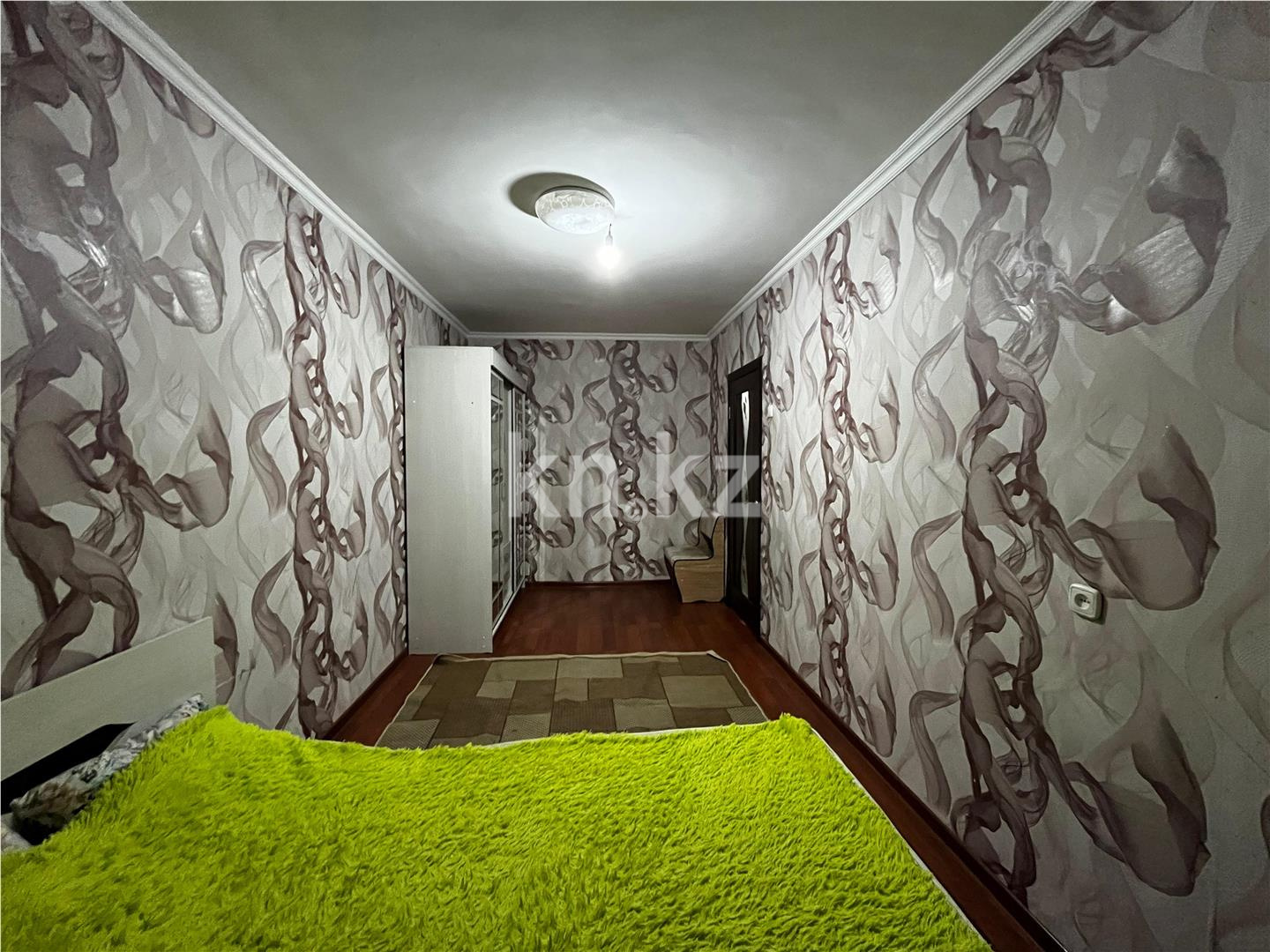 Продажа 2-комнатной квартиры, 48 м², 14 мкр. в Караганде - фото 4