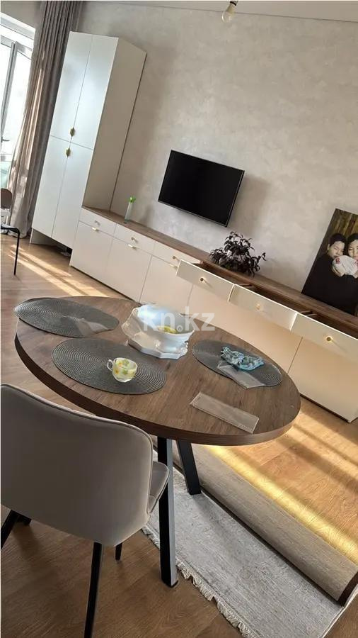 Продажа 3-комнатной квартиры, 80 м², пр. Шахтеров, дом  52Б в Караганде