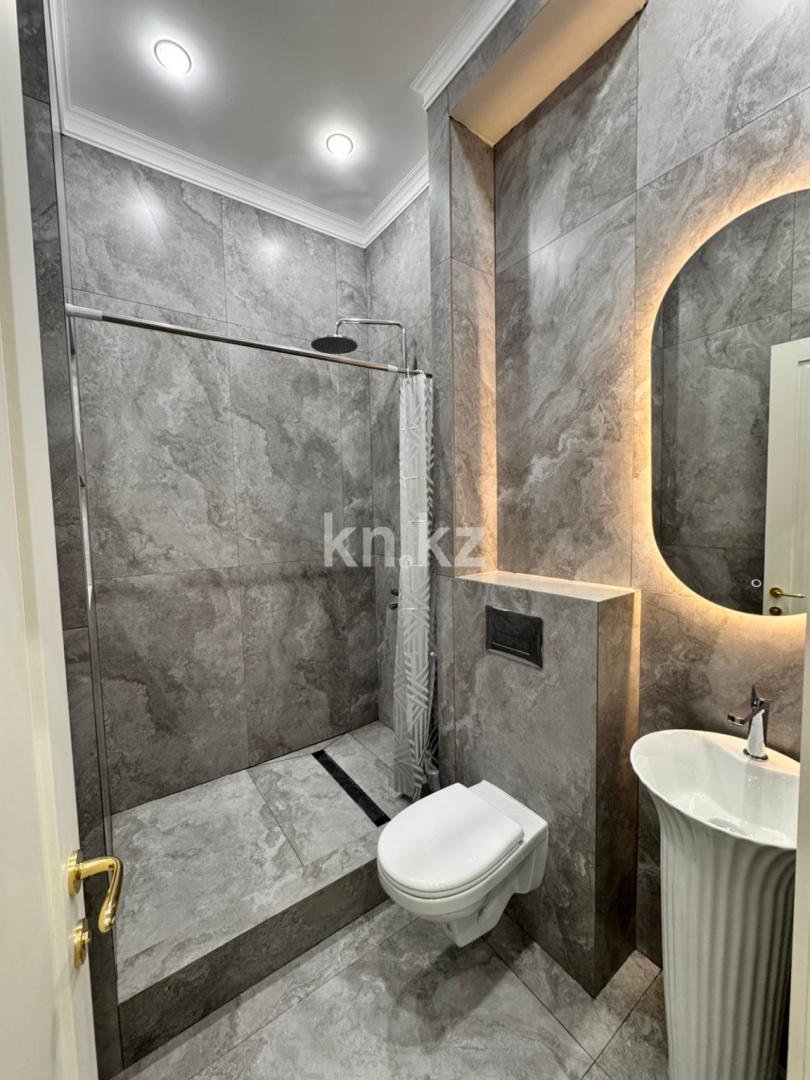 Продажа 5-комнатной квартиры, 187 м², 18А, дом  3 в Актау - фото 11