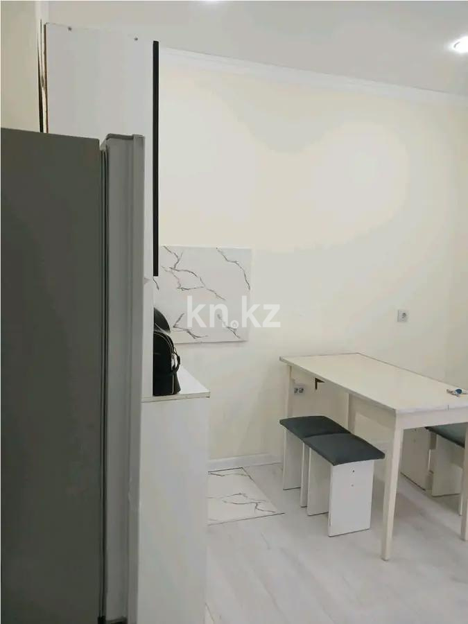 Продажа 1-комнатной квартиры, 40 м², пр. Райымбека, дом  590/12 в Алматы - фото 2