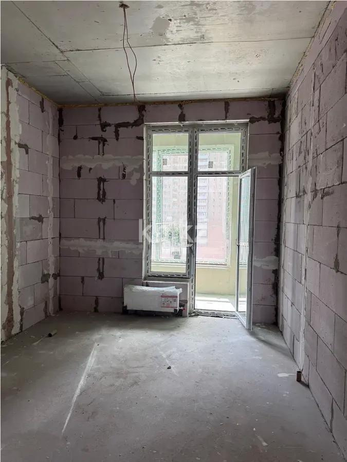 Продажа 1-комнатной квартиры, 52 м², пр. Кошкарбаева, дом  1 стр в Астане - фото 2