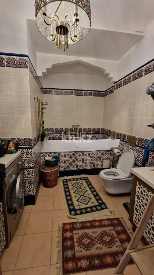 Продажа 3-комнатной квартиры, 100 м², ул. Варламова, дом  33 в Алматы - фото 6