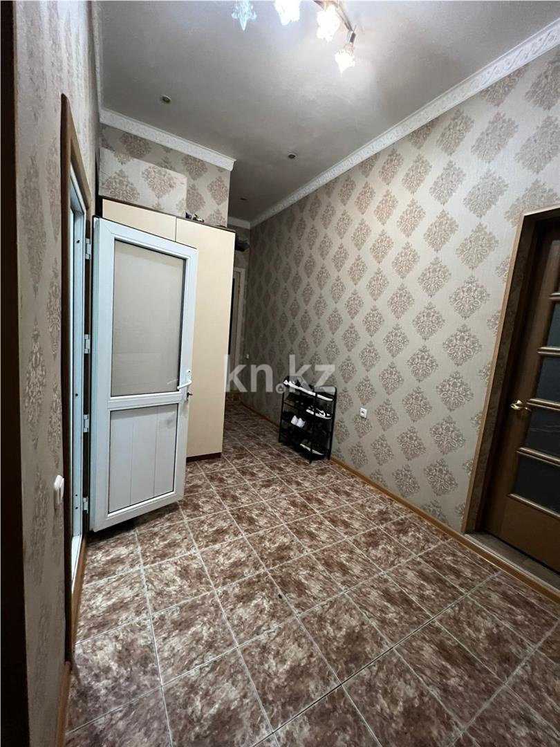Продажа 3-комнатной квартиры, 60 м², ул. Нефтебаза в Караганде - фото 10