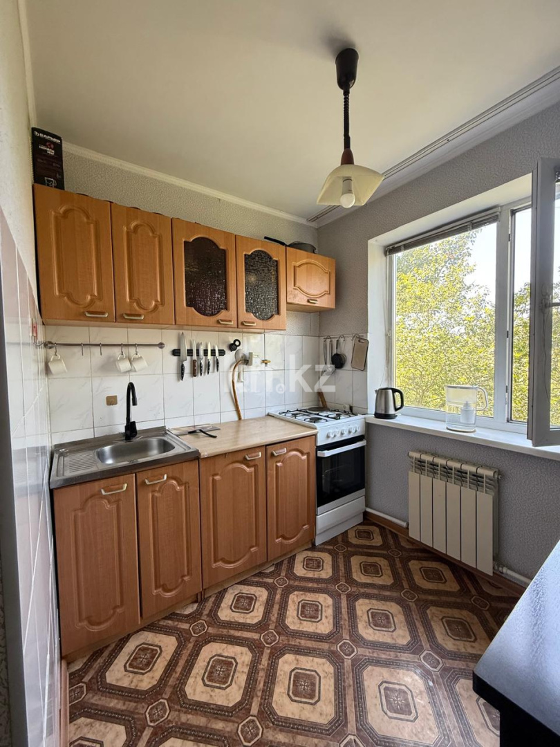 Продажа 3-комнатной квартиры, 56 м², пр. Назарбаева, дом  76 в Караганде - фото 7