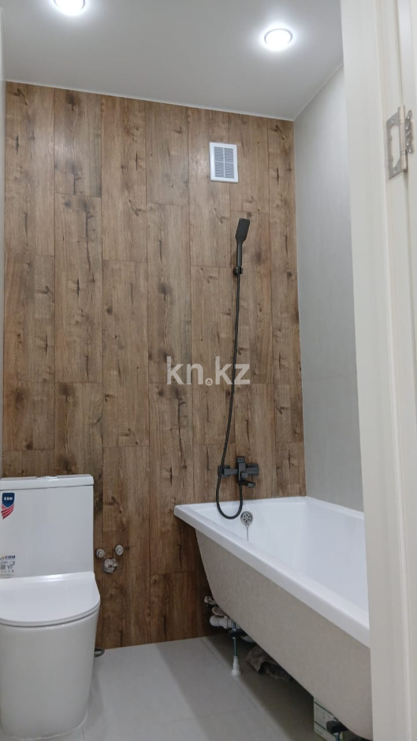 Продажа 1-комнатной квартиры, 37.6 м² в Астане