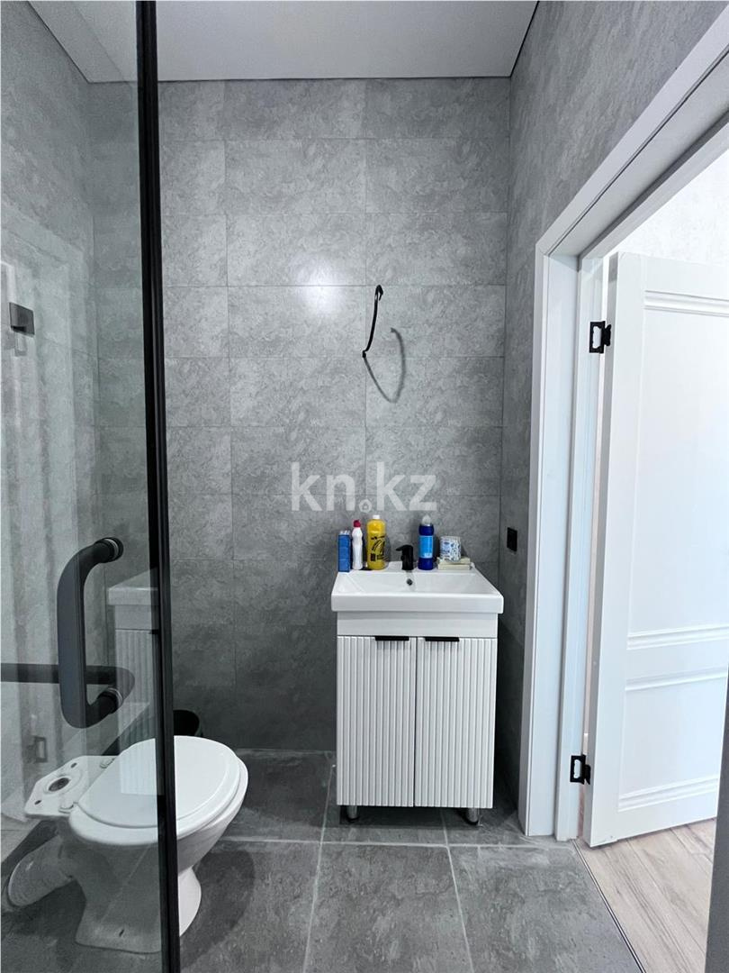 Продажа 3-комнатной квартиры, 88 м² в Караганде - фото 17