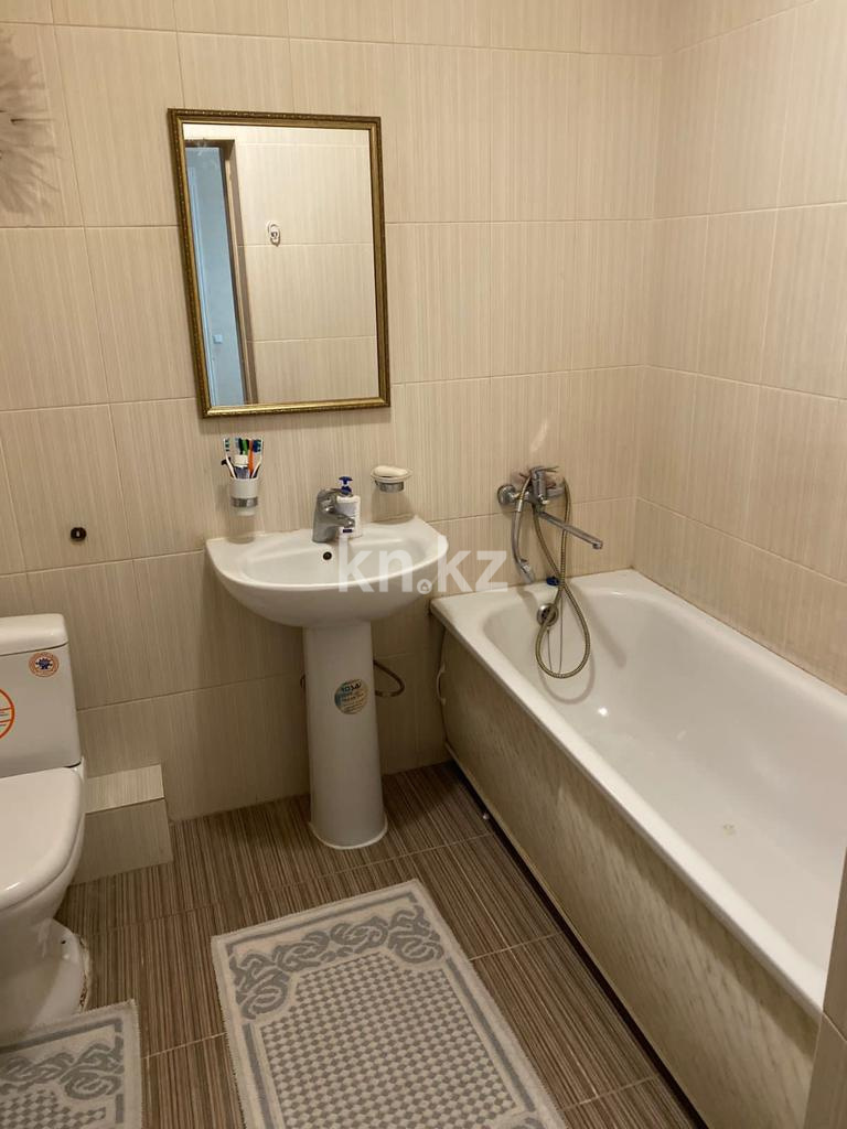 Продажа 3-комнатной квартиры, 86 м², ул. Жакыпа Омарова в Астане - фото 9