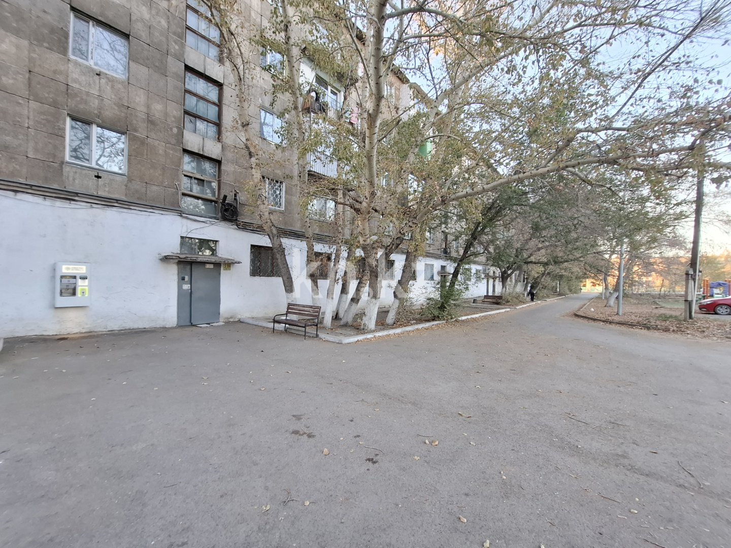 Продажа 2-комнатной квартиры, 42.6 м², 16-й мкр., дом  2а в Караганде - фото 14