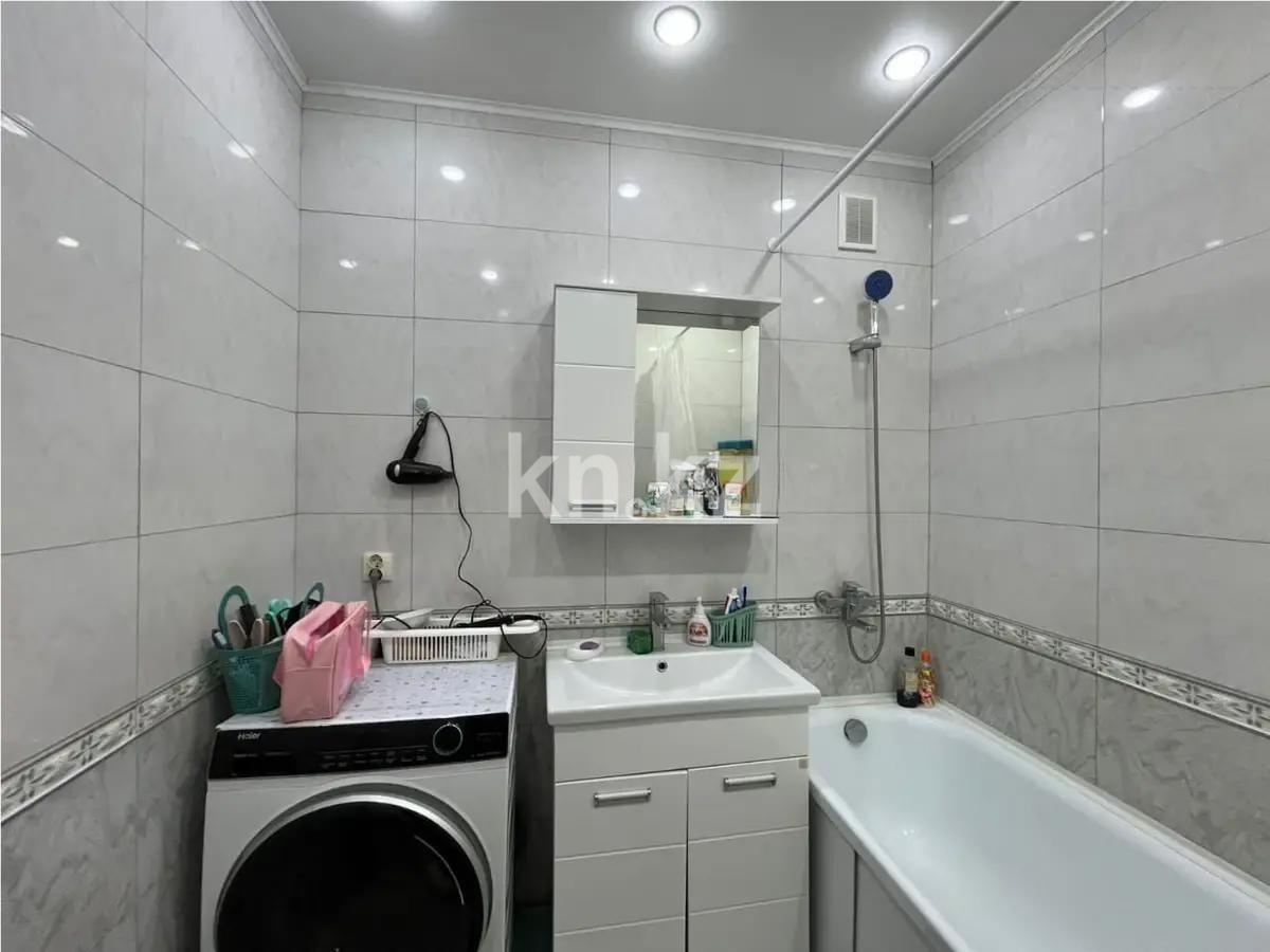 Продажа 2-комнатной квартиры, 65.4 м² в Астане - фото 4