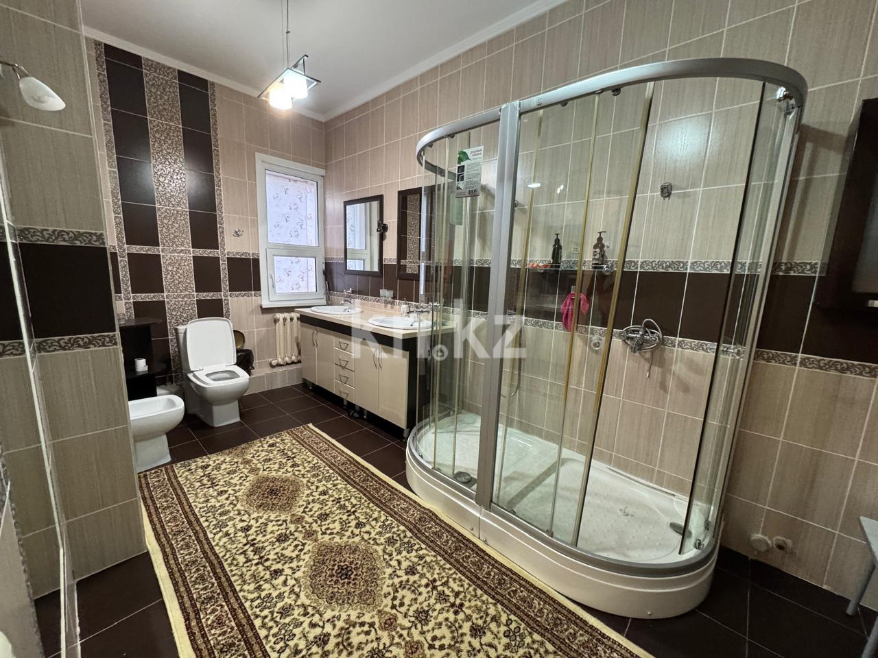 Аренда 8-комнатного дома, 400 м², ул. Кыз-Жибек в Астане - фото 30