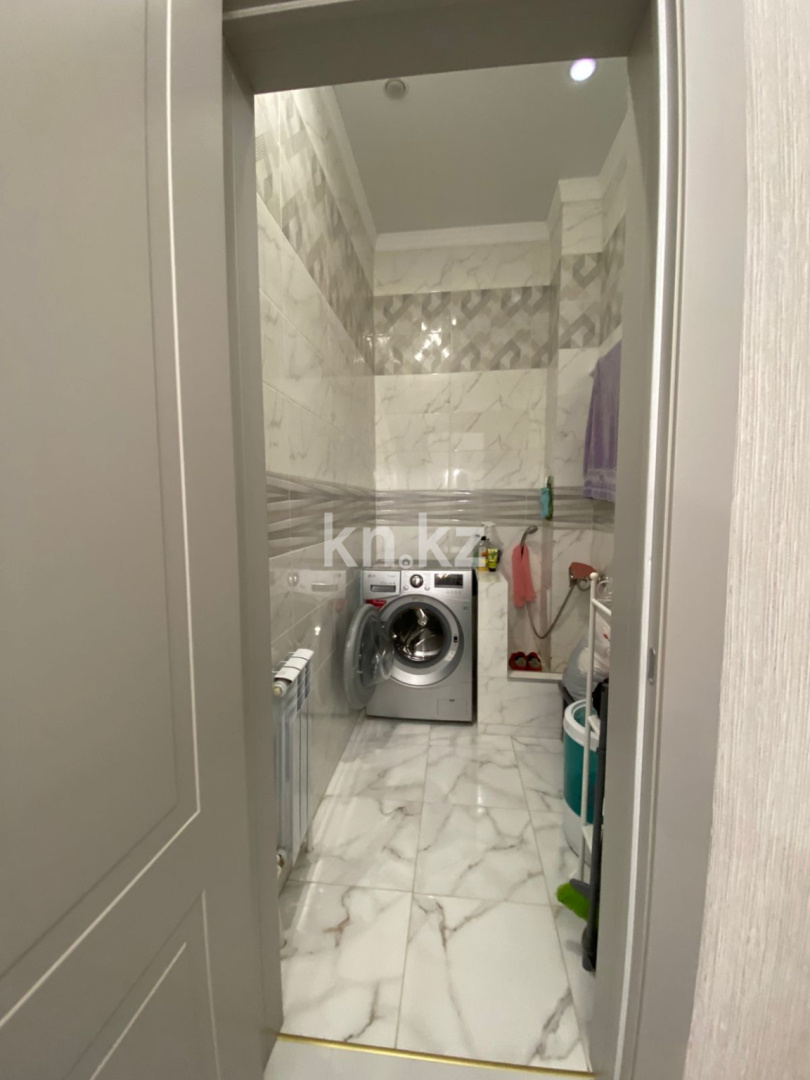 Продажа 4-комнатной квартиры, 147 м², ул. Таттимбета, дом  19/14 в Караганде - фото 31