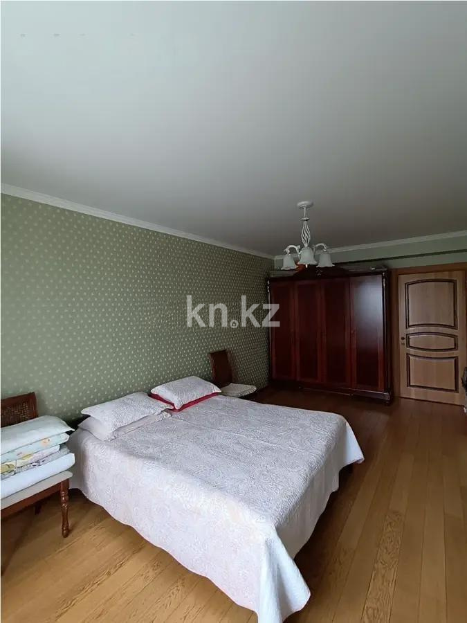 Продажа 2-комнатной квартиры, 81.9 м² в Алматы - фото 2