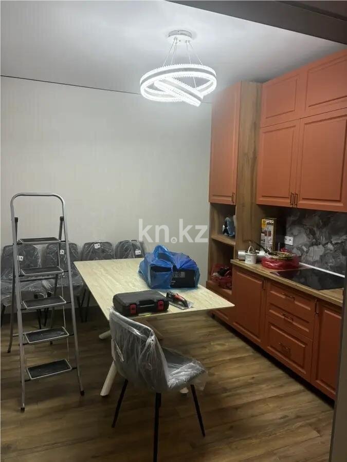 Продажа 4-комнатной квартиры, 75 м² в Астане - фото 2