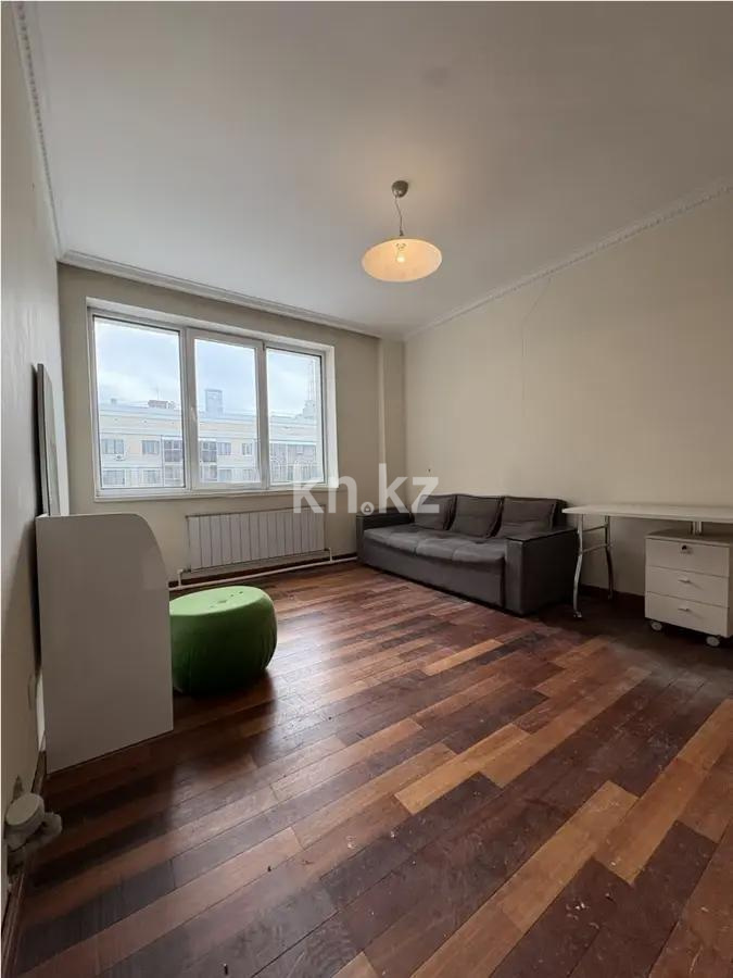 Продажа 1-комнатной квартиры, 54 м², ул. Сарайшык, дом  38 в Астане