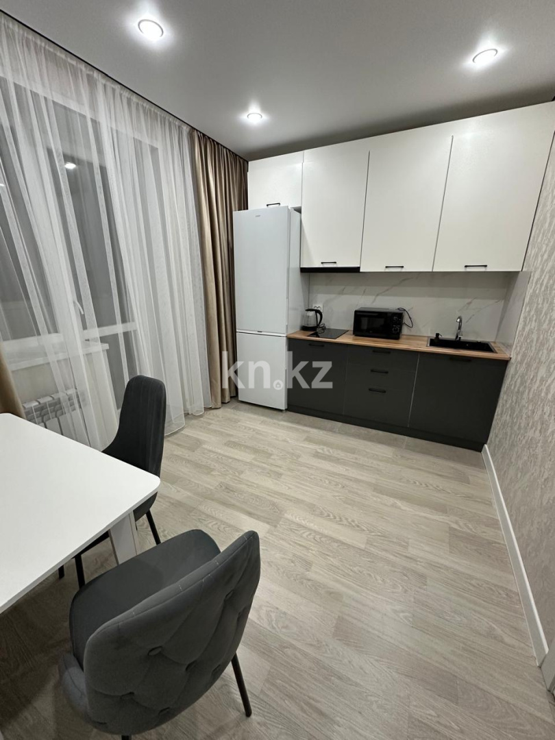 Аренда 1-комнатной квартиры, 38 м², ул. Култегин, дом  2 в Астане