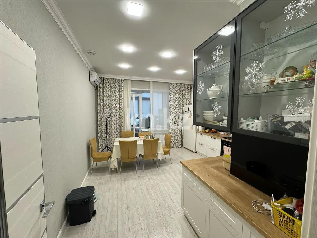 Продажа 3-комнатной квартиры, 112 м², ул. Бокейхана, дом  27/1 в Астане - фото 4