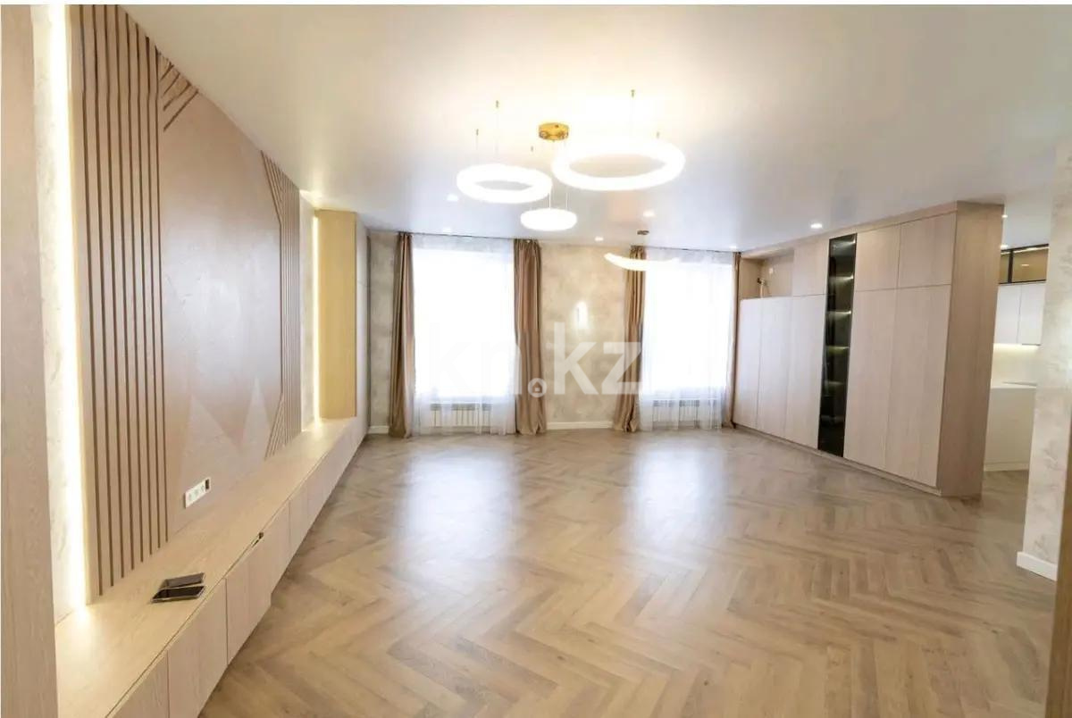 Продажа 4-комнатной квартиры, 182 м² в Астане