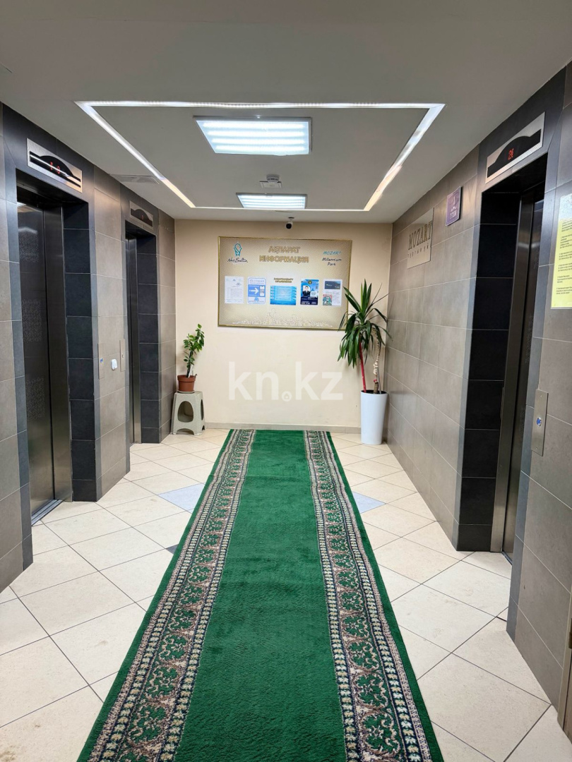 Продажа 4-комнатной квартиры, 106 м², ул. Куанышбаева, дом  9/2 в Астане - фото 33