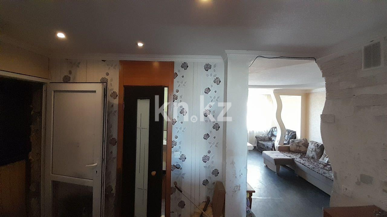 Продажа 3-комнатной квартиры, 62 м², ул. 6-й мик-н в Темиртау - фото 12