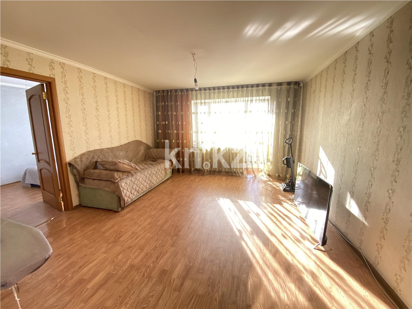 Продажа 3-комнатной квартиры, 68 м², ул. Крылова в Караганде - фото 2