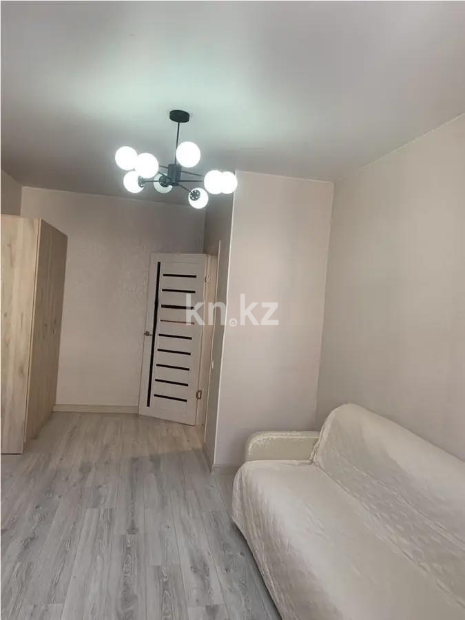 Продажа 1-комнатной квартиры, 37 м², ул. Болекпаева, дом  22 в Астане