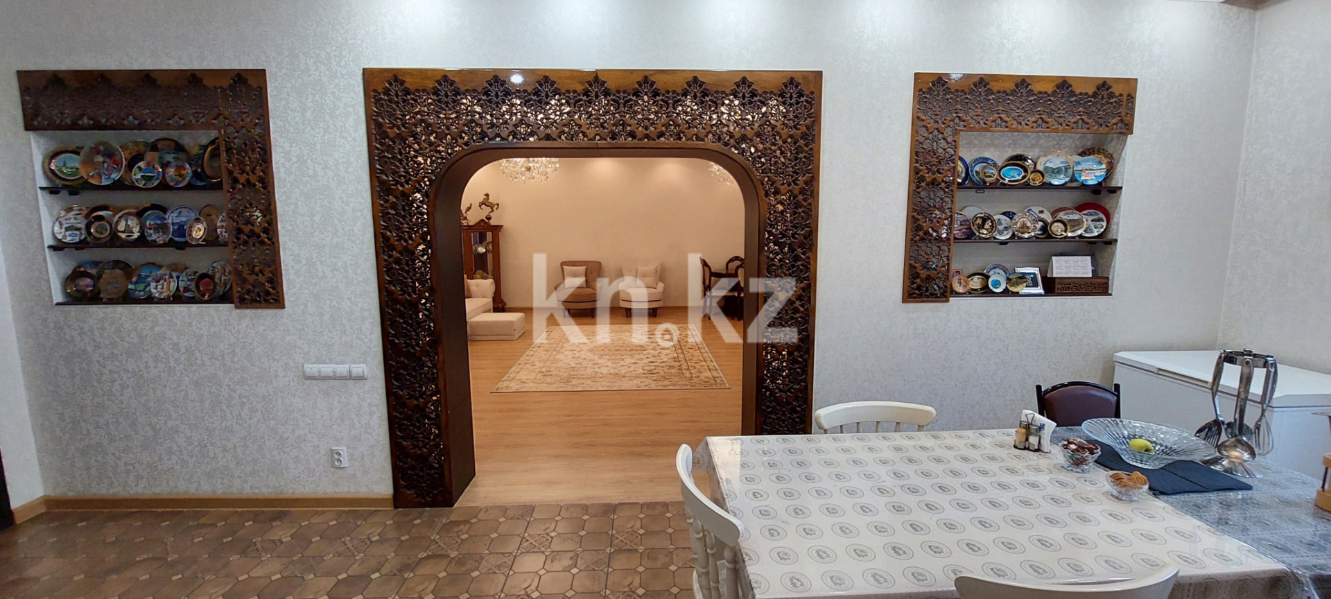 Продажа 1-комнатной квартиры, 72 м², ул. Аманжолова, дом  41 в Караганде - фото 8