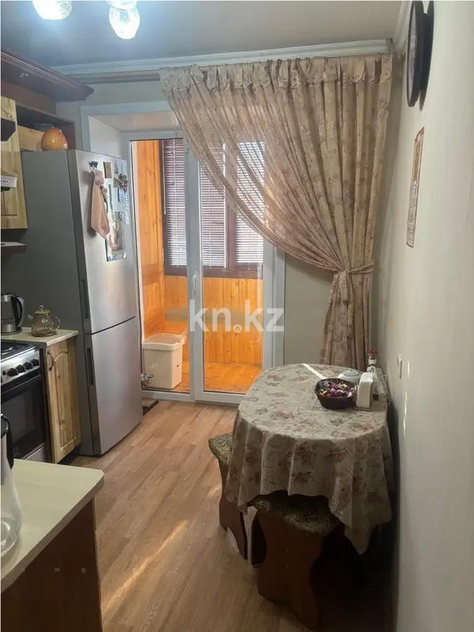Продажа 3-комнатной квартиры, 54 м², ул. Абая, дом  86/1 в Темиртау - фото 3