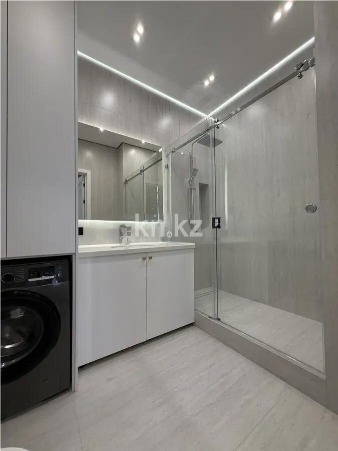 Продажа 4-комнатной квартиры, 92.2 м² в Алматы - фото 10