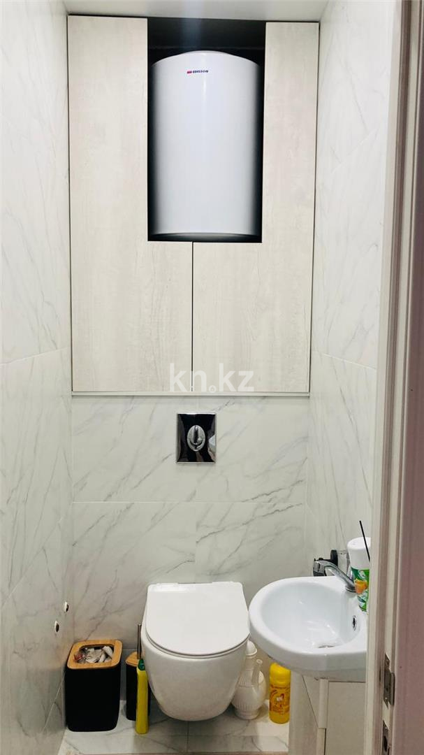 Продажа 3-комнатной квартиры, 84 м², ул. Сатыбалдина в Караганде - фото 14