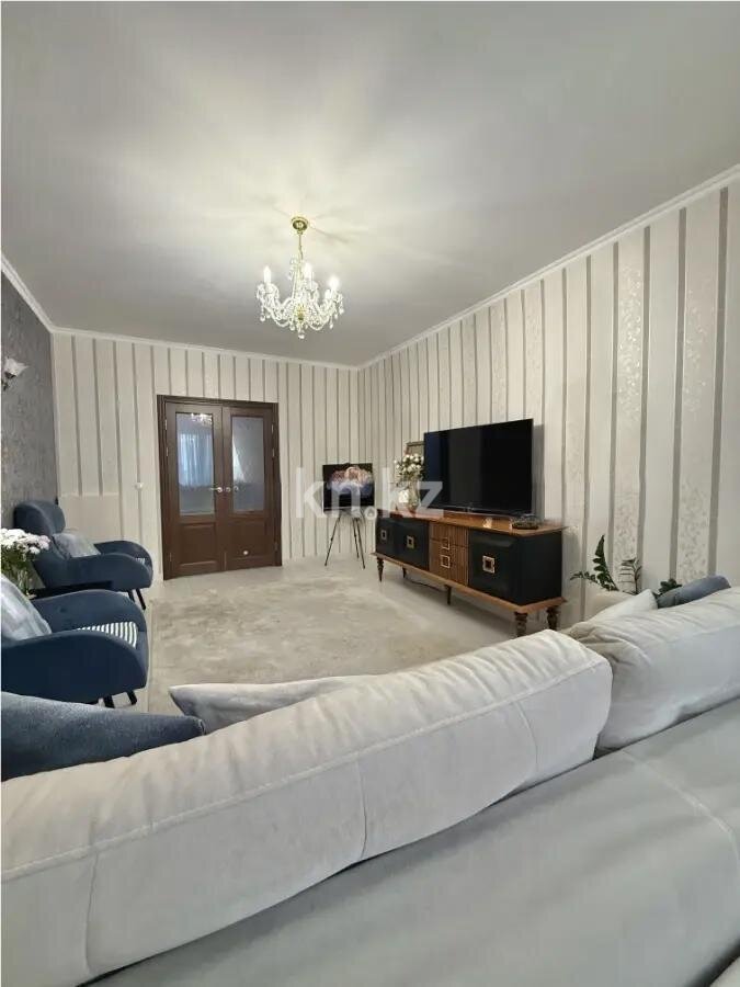 Продажа 2-комнатной квартиры, 72 м² в Астане