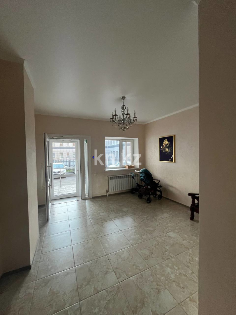 Аренда 1-комнатной квартиры, 60 м², ул. Толстого, дом  74 в Костанае - фото 10