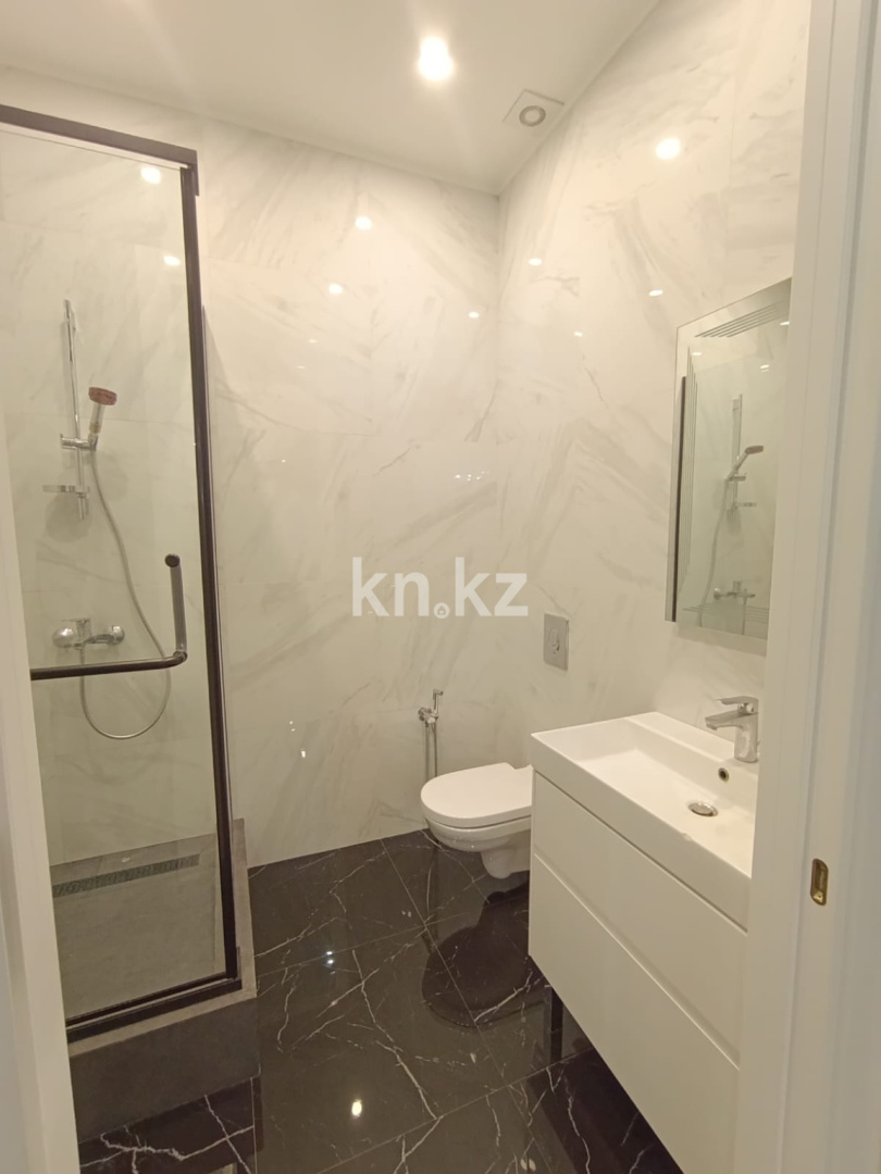 Аренда 4-комнатной квартиры, 175 м², ул. Карашаш Ана, дом  21 в Астане - фото 15