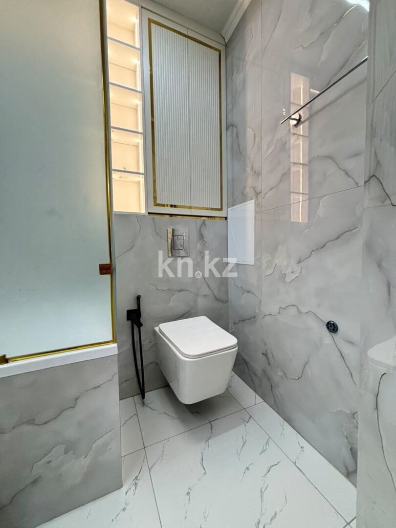 Продажа 4-комнатной квартиры, 132 м² в Астане - фото 24