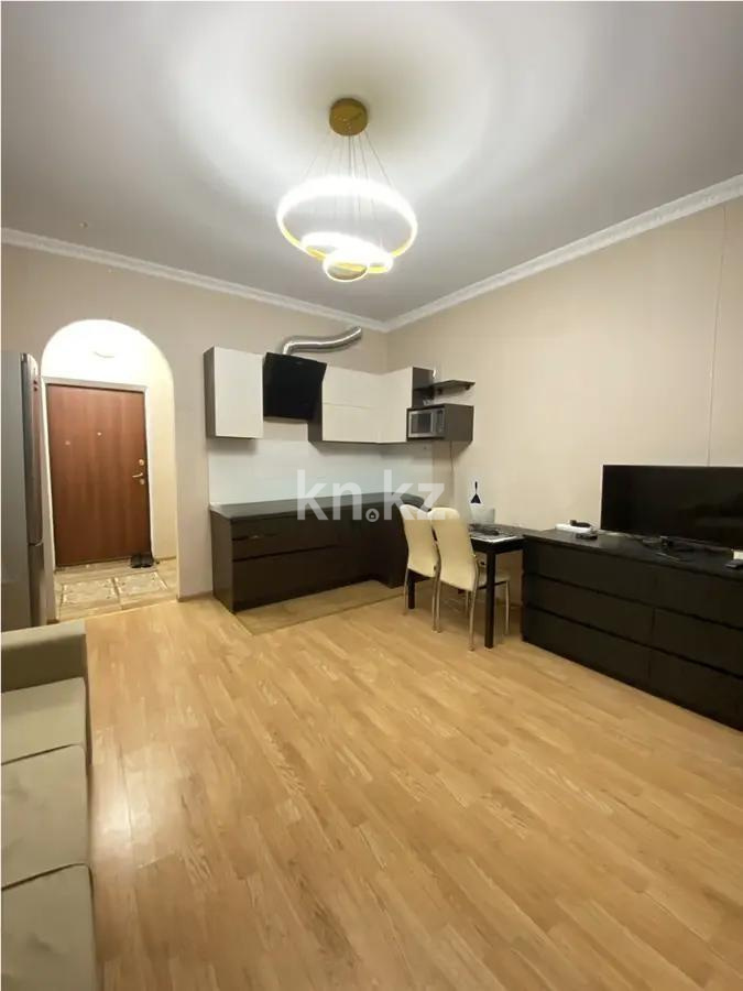 Продажа 1-комнатной квартиры, 22 м², пр. Кошкарбаева, дом  68 в Астане - фото 2