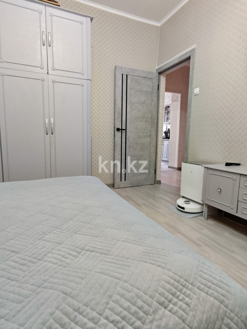 Продажа 4-комнатной квартиры, 77 м², ул. Прокофьева, дом  33 в Алматы - фото 3