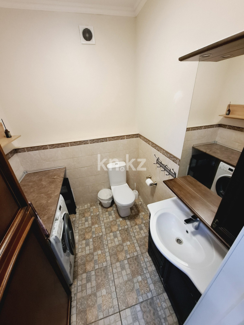 Аренда 3-комнатной квартиры, 130 м² в Алматы - фото 15